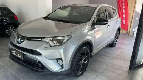 Annonce TOYOTA RAV4 Hybride 2018 d'occasion 