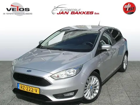 Annonce FORD FOCUS Essence 2017 d'occasion 