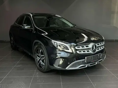 Used MERCEDES-BENZ CLASSE GLA Petrol 2019 Ad 