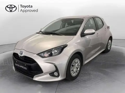 Used TOYOTA YARIS Hybrid 2021 Ad 