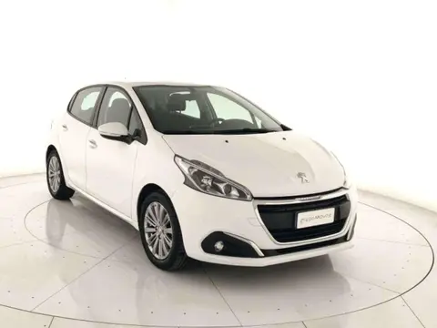 Used PEUGEOT 208 Petrol 2017 Ad 