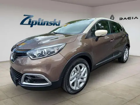 Used RENAULT CAPTUR Petrol 2015 Ad 