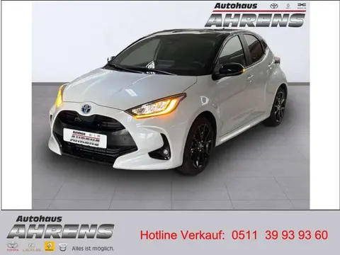 Used TOYOTA YARIS Hybrid 2023 Ad Germany