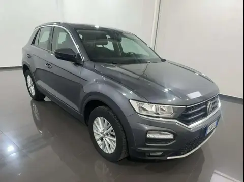 Used VOLKSWAGEN T-ROC Diesel 2019 Ad 