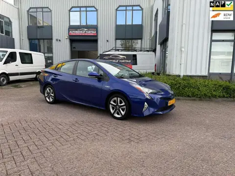 Used TOYOTA PRIUS Hybrid 2017 Ad 