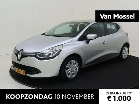 Annonce RENAULT CLIO Essence 2015 d'occasion 