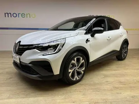 Used RENAULT CAPTUR Hybrid 2022 Ad 