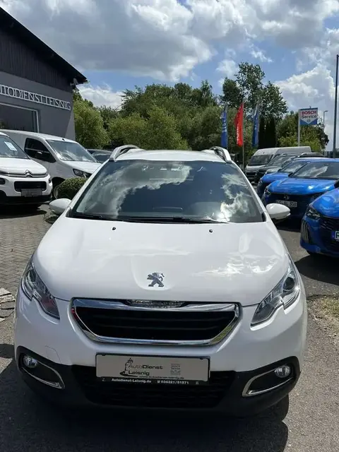 Used PEUGEOT 2008 Petrol 2016 Ad 