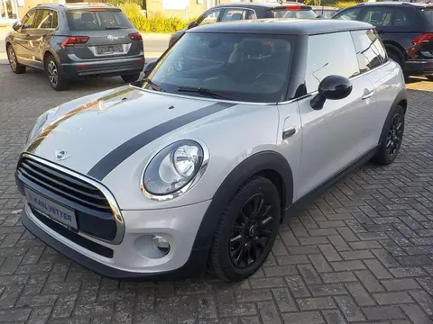 Used MINI COOPER Petrol 2015 Ad 