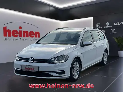 Used VOLKSWAGEN GOLF Petrol 2020 Ad 