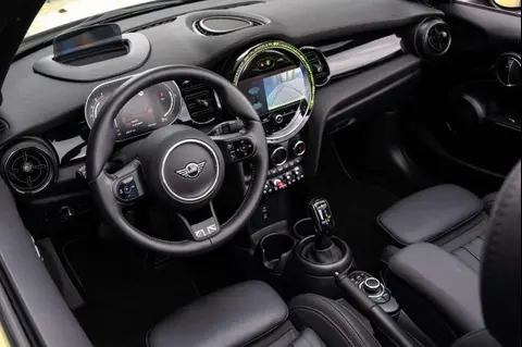 Annonce MINI COOPER Essence 2023 d'occasion 