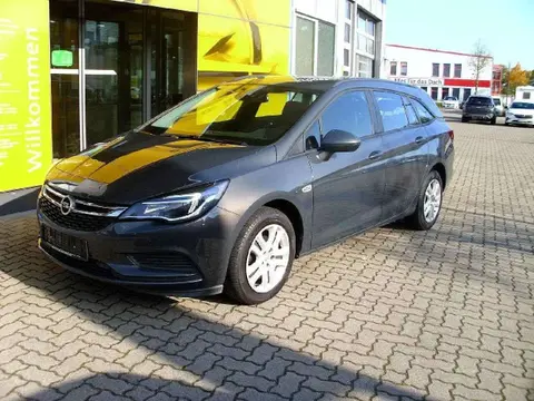 Used OPEL ASTRA Petrol 2016 Ad 