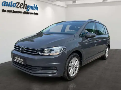 Used VOLKSWAGEN TOURAN Petrol 2021 Ad 