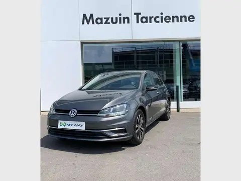 Used VOLKSWAGEN GOLF Petrol 2020 Ad Belgium