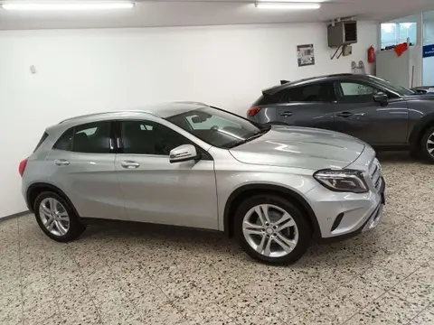 Used MERCEDES-BENZ CLASSE GLA Petrol 2016 Ad 