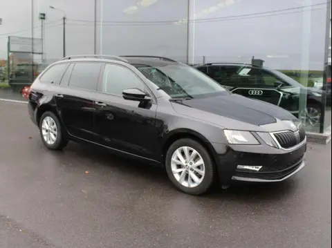 Used SKODA OCTAVIA Petrol 2019 Ad 