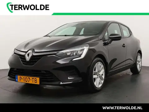 Used RENAULT CLIO Petrol 2022 Ad 