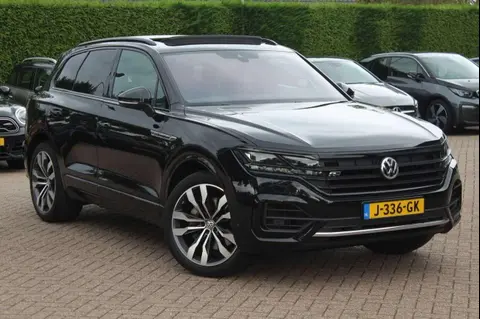 Used VOLKSWAGEN TOUAREG Petrol 2019 Ad 