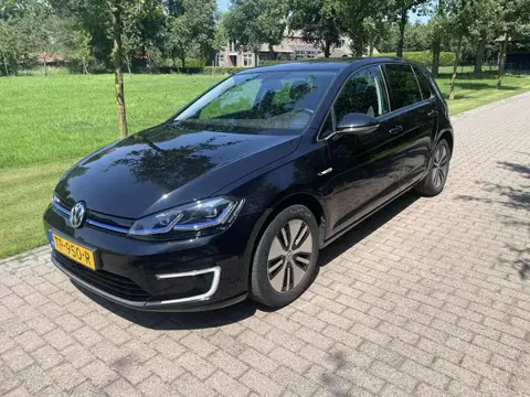 Used VOLKSWAGEN GOLF Electric 2018 Ad 