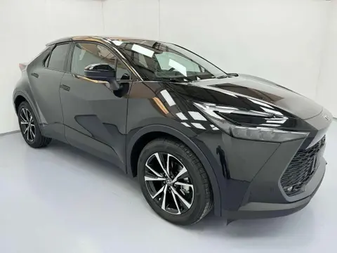 Used TOYOTA C-HR Hybrid 2024 Ad 