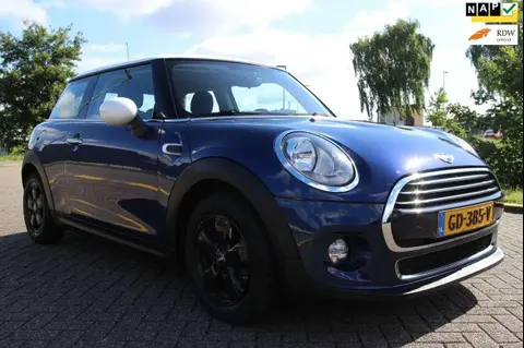 Used MINI COOPER Petrol 2015 Ad 