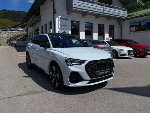 Annonce AUDI Q3 Essence 2024 d'occasion 