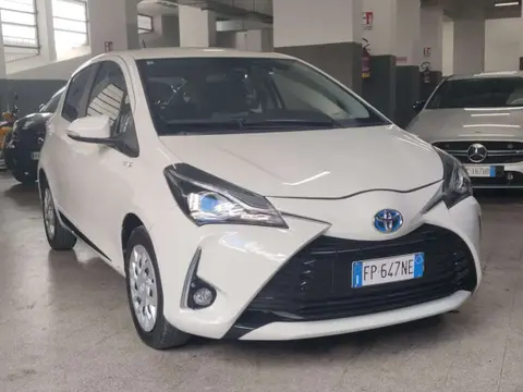 Used TOYOTA YARIS Hybrid 2018 Ad 