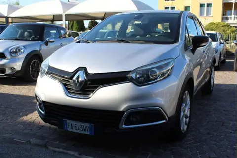 Annonce RENAULT CAPTUR Essence 2015 d'occasion 