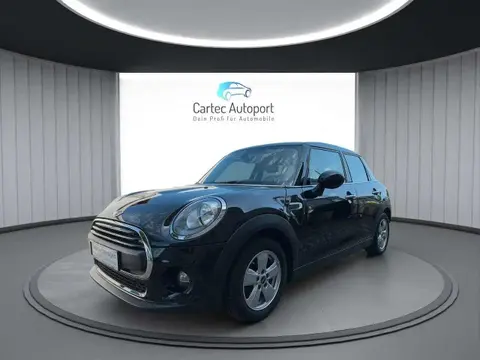 Used MINI ONE Petrol 2015 Ad 