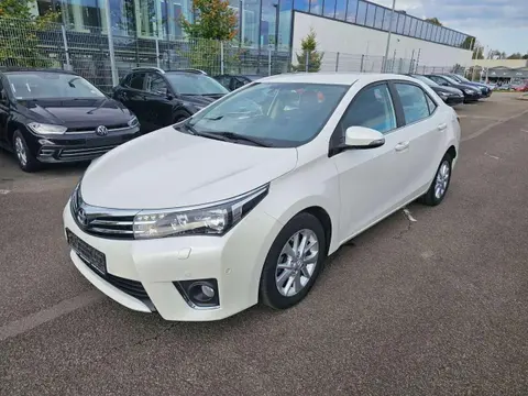 Used TOYOTA COROLLA Petrol 2016 Ad 