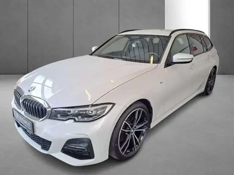 Used BMW SERIE 3  2019 Ad 