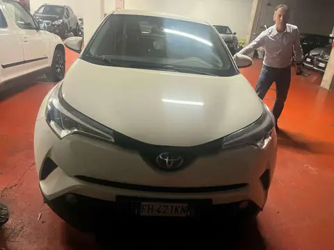 Used TOYOTA C-HR Hybrid 2017 Ad 