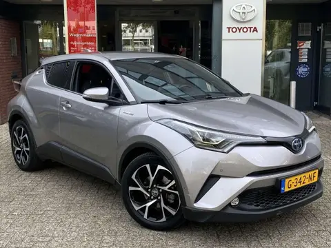 Annonce TOYOTA C-HR Hybride 2019 d'occasion 