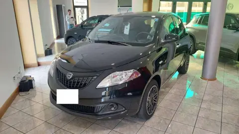 Used LANCIA YPSILON Hybrid 2024 Ad 