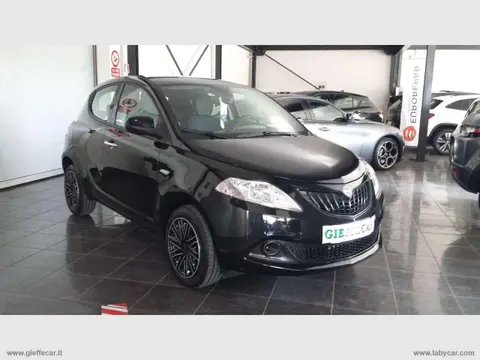 Annonce LANCIA YPSILON Hybride 2024 d'occasion 