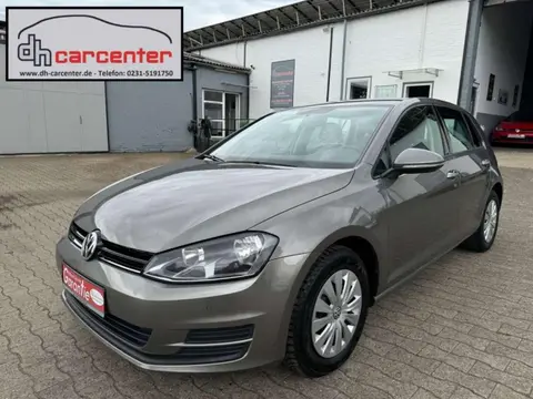 Used VOLKSWAGEN GOLF Petrol 2016 Ad 