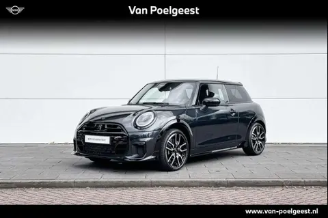 Used MINI COOPER Petrol 2024 Ad 