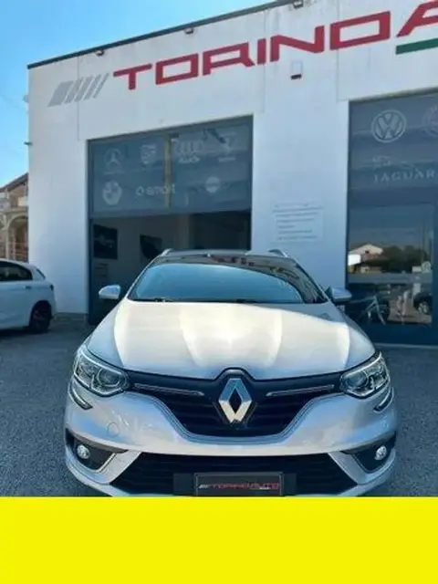 Used RENAULT MEGANE Diesel 2020 Ad 