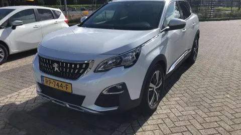 Annonce PEUGEOT 3008 Essence 2018 d'occasion 