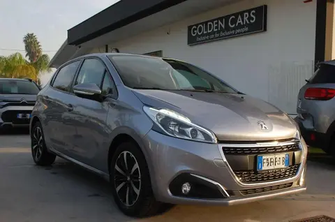 Used PEUGEOT 208 Petrol 2018 Ad 