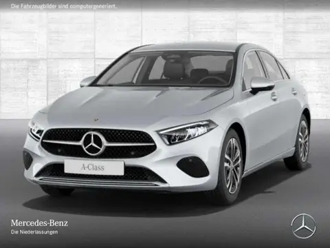 Annonce MERCEDES-BENZ CLASSE A Hybride 2023 d'occasion Allemagne