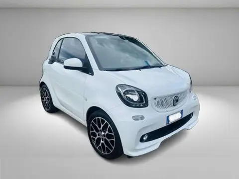 Annonce SMART FORTWO Essence 2019 d'occasion 