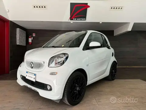 Annonce SMART FORTWO Essence 2019 d'occasion 