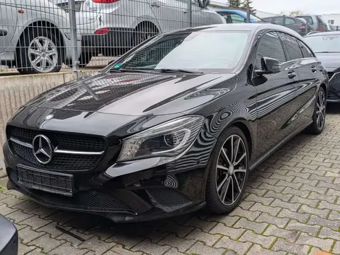 Used MERCEDES-BENZ CLASSE CLA Petrol 2015 Ad 