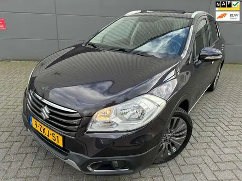 Used SUZUKI SX4 Petrol 2015 Ad 