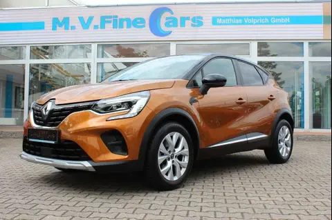 Used RENAULT CAPTUR Petrol 2020 Ad 