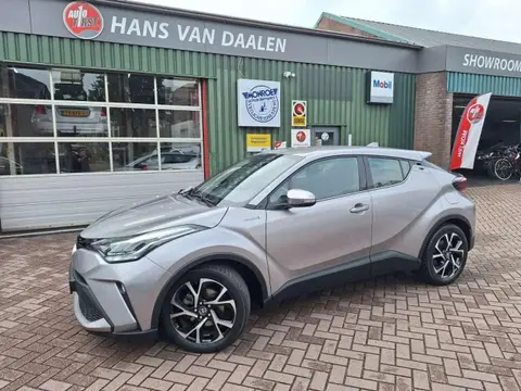 Annonce TOYOTA C-HR Hybride 2021 d'occasion 