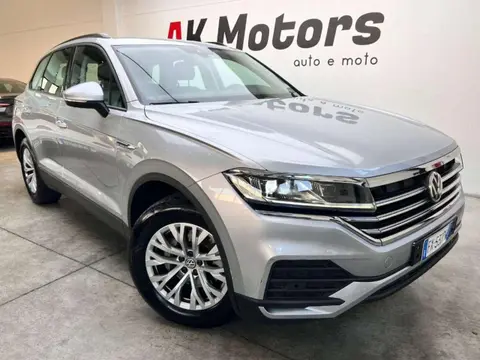 Used VOLKSWAGEN TOUAREG Diesel 2019 Ad 