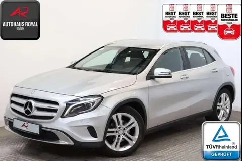 Annonce MERCEDES-BENZ CLASSE GLA Essence 2016 d'occasion Allemagne