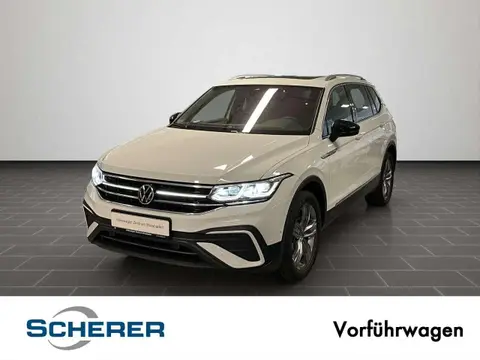 Used VOLKSWAGEN TIGUAN Petrol 2024 Ad 